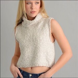 🦋 FREE PEOPLE sleeveless Sweater 🦋